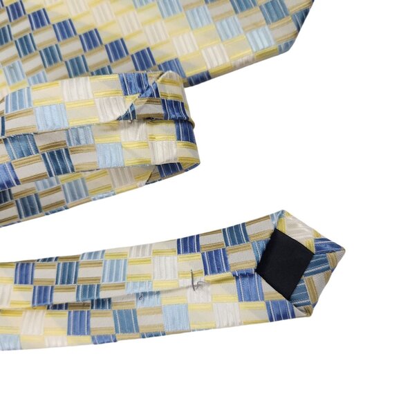 Modern Elements Mens Geometric Patterned Tie - Picture 8 of 8